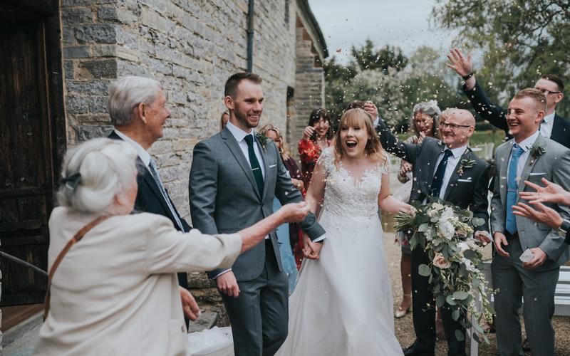 Matt Fox Photography Whitewed Directory Approved Wedding Photographer creative documentary reportage relaxed natural Trowbridge Wiltshire confetti