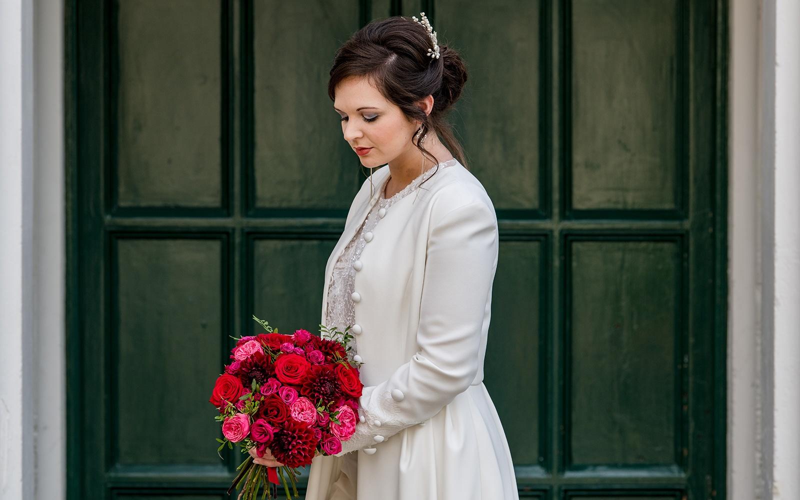 Cotswold winter wedding bridal bouquet