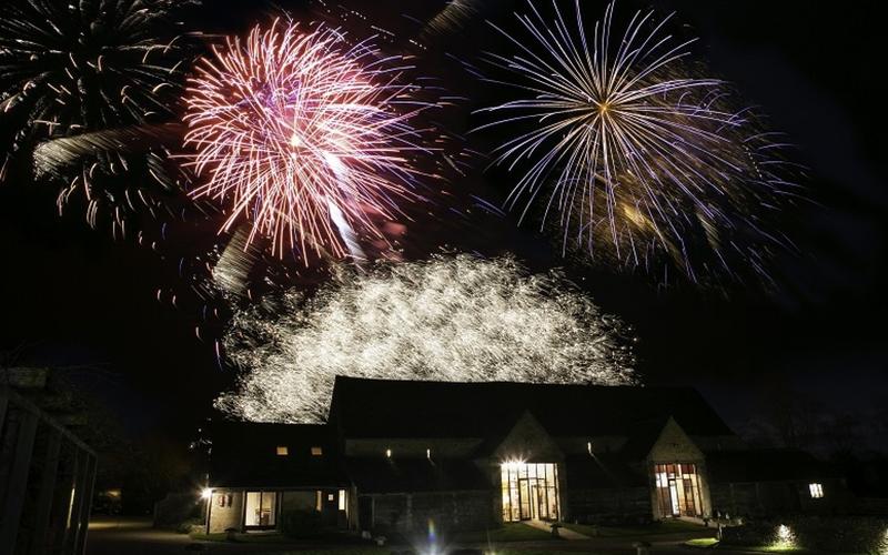 Distant Thunder Fireworks Whitewed Directory approved fireworks wedding bespoke budget musical low noise Devizes Wiltshire South West England