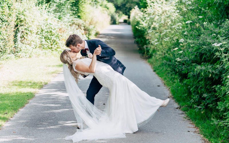Maple & Fleur Photography | Vetted Wedding Photographer