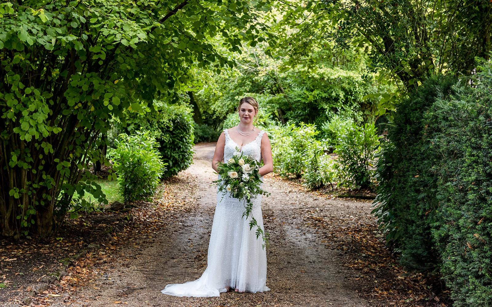 Whitewed Directory real weddings and ideas styled shoot Wroughton House near Swindon Capture Every Moment Photography Cotswold photographers Make Up By Carissa Cirencester based makeup artist cruelty free classic bridal bouquet with foliage