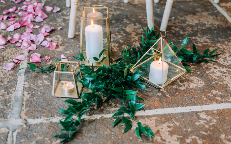 All Things Pretty Weddings Events Whitewed rustic wedding decoration decorative hire venue styling stylist bespoke Swindon Wiltshire Berkshire Oxfordshire Cotswolds