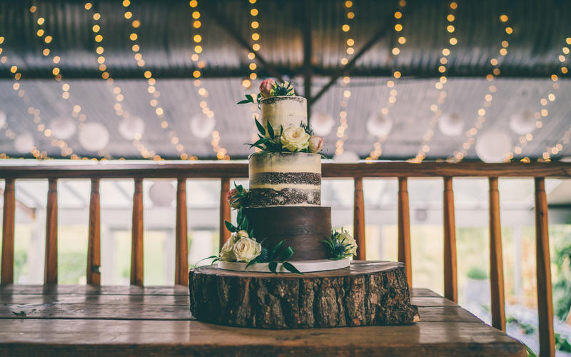 Hannah Hickman | Vetted Wedding Cake Designer