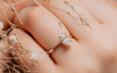 Wedding Rings & Jewellery