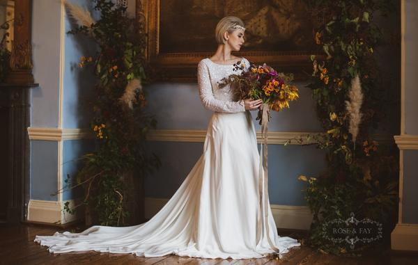 Styled Shot Avante Garde wedding venue Devizes Town Hall Whitewed Willoughby & Wolf Hibiscus & Hodge Pastel Designs classical whimsical autumnal rich