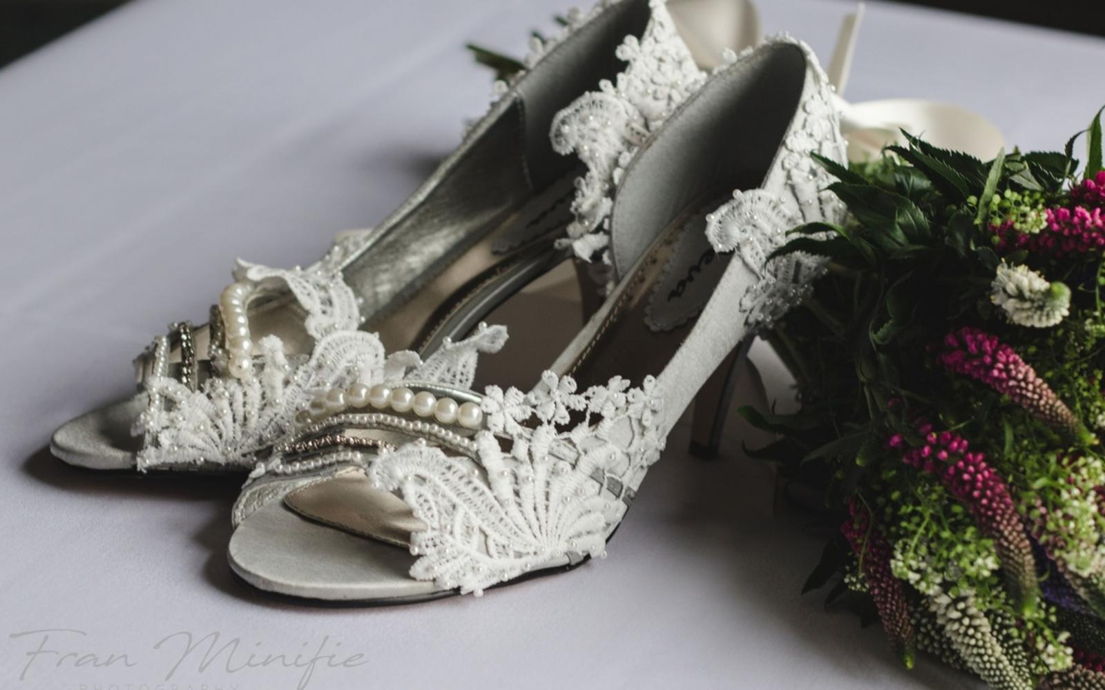 Whitewed approved Dymond's Shoes and Accessories bespoke designer Swindon Wiltshire styled shoot at Mercure Bristol North The Grange Hotel classic English lace and pearl personalisation to shoes