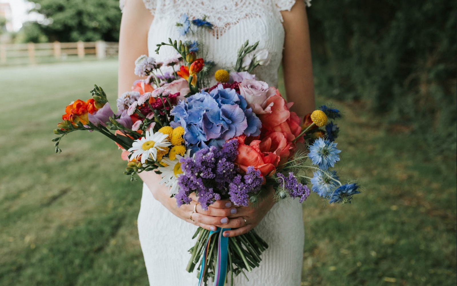 Real Wedding: Amy & Andzik at their family home