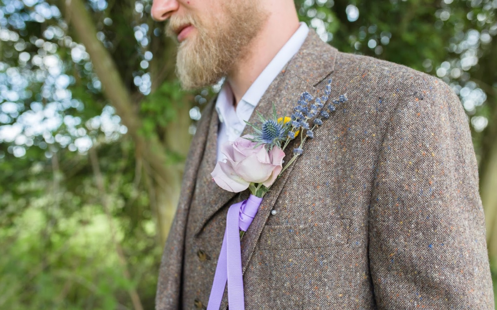 Real Wedding: Amy & Andzik at their family home