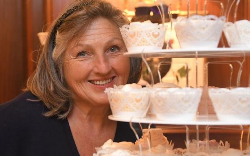 Fay's Fairy Cakes | Vetted Wedding Cake Designer