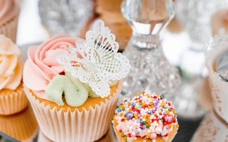 Fay's Fairy Cakes | Vetted Wedding Cake Designer