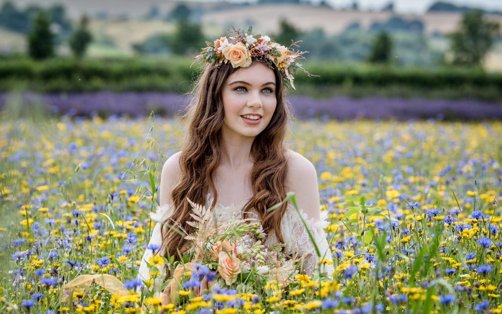 Styled Shoot ideas inspiration Capture Every Moment Make Up by Carissa Wendy House Flowers Willoughby Wolf lavender fields Snowshill wildflower meadow