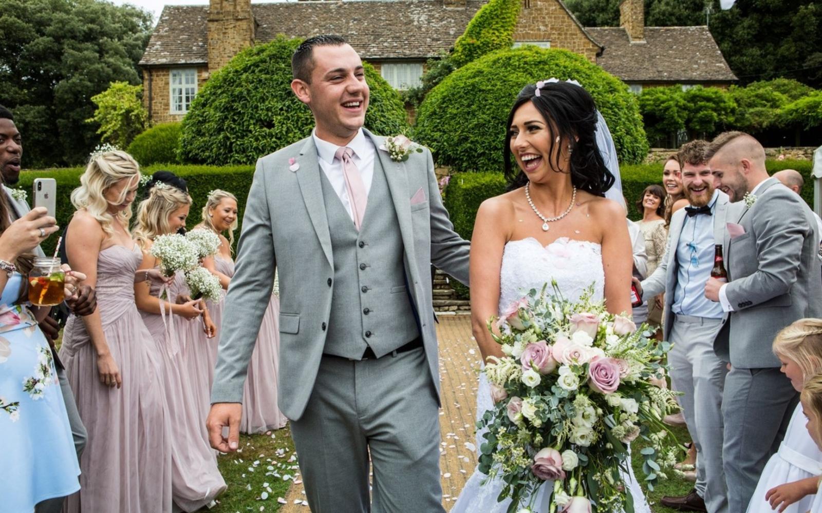 Real Wedding: Abbie & Harry at Drakestone House