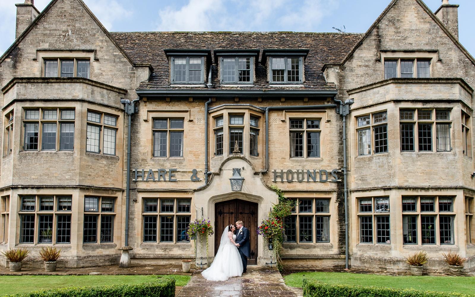 Capture Every Moment Real Wedding Photography Photographer duo Cirencester Hare and Hound Tetbury Cotswold stone wedding venue 
