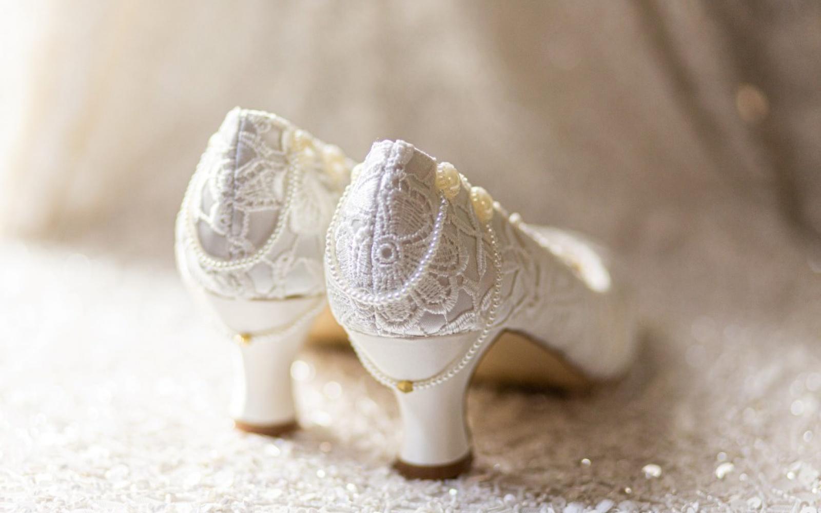 Autumn Ombre Elegance wedding inspiration Styled Shoot Bear Hotel Hungerford Dymond's Shoes & Accessories low heel beaded inspiration