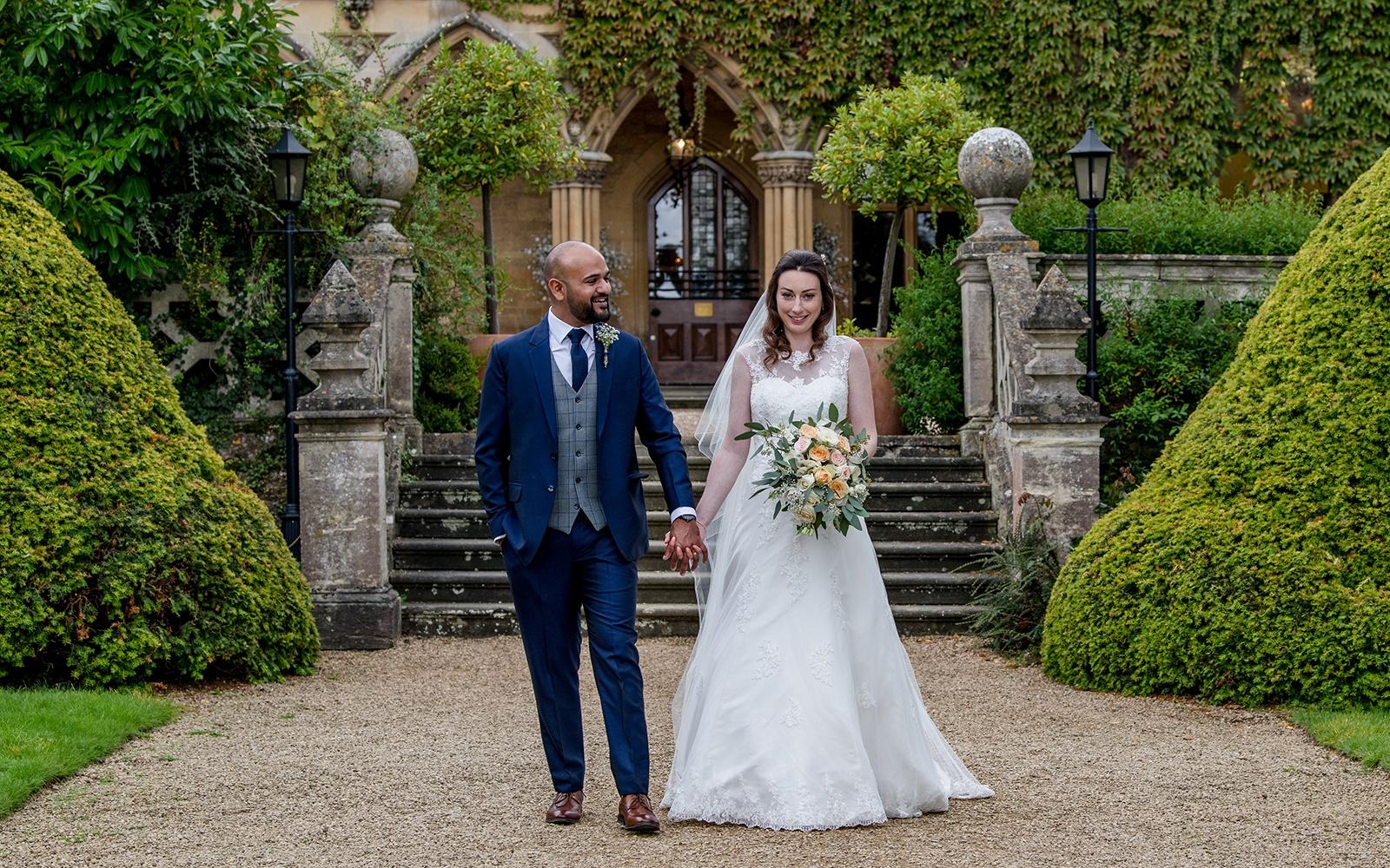 Capture Every Moment Real Wedding Manor by the Lake Cotswolds Traditional English