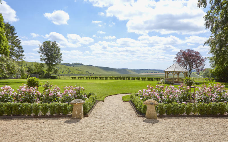 The Ridgeway Barns