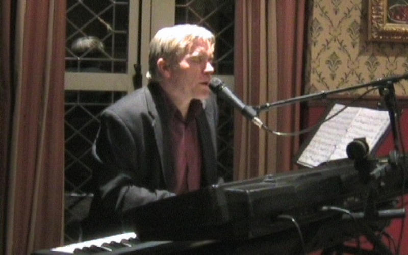 Roger Burn Piano
