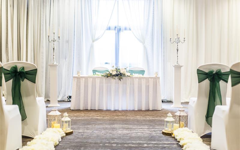 DoubleTree by Hilton Swindon | Contemporary Chic 4* Hotel Reception Ceremony Wedding Venue Whitewed Directory Approved Swindon Wiltshire Styled Room Candles Floral Arrangements Chair Covers Chair Sashes