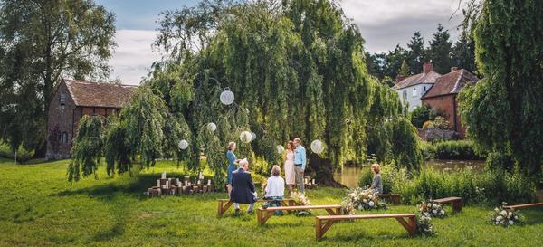 October supplier of the month Whitewed directory blog The Orchard at Munsley Herefordshire tipi wedding venue