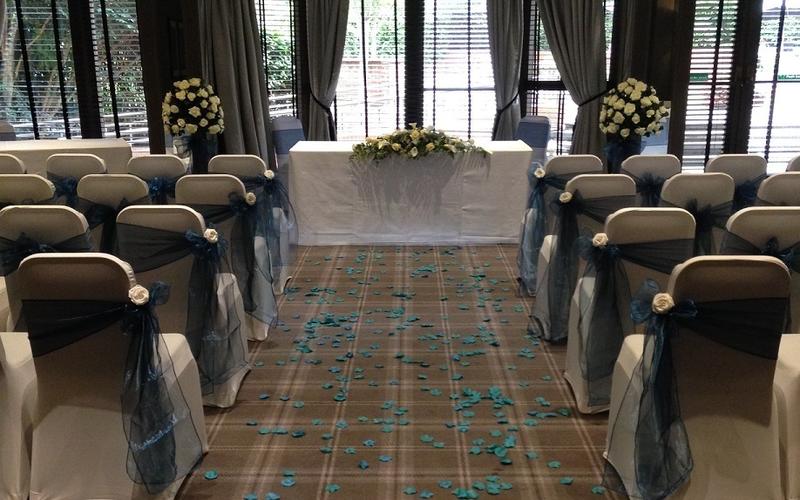 Village Hotel Swindon Whitewed Directory approved modern contemporary wedding ceremony reception venue 200 guests bedrooms spa pub restaurant Wiltshire intimate sashes flowers