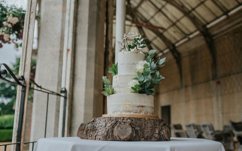 Hannah Culley Cakes | Wedding Cake Swindon Wiltshire