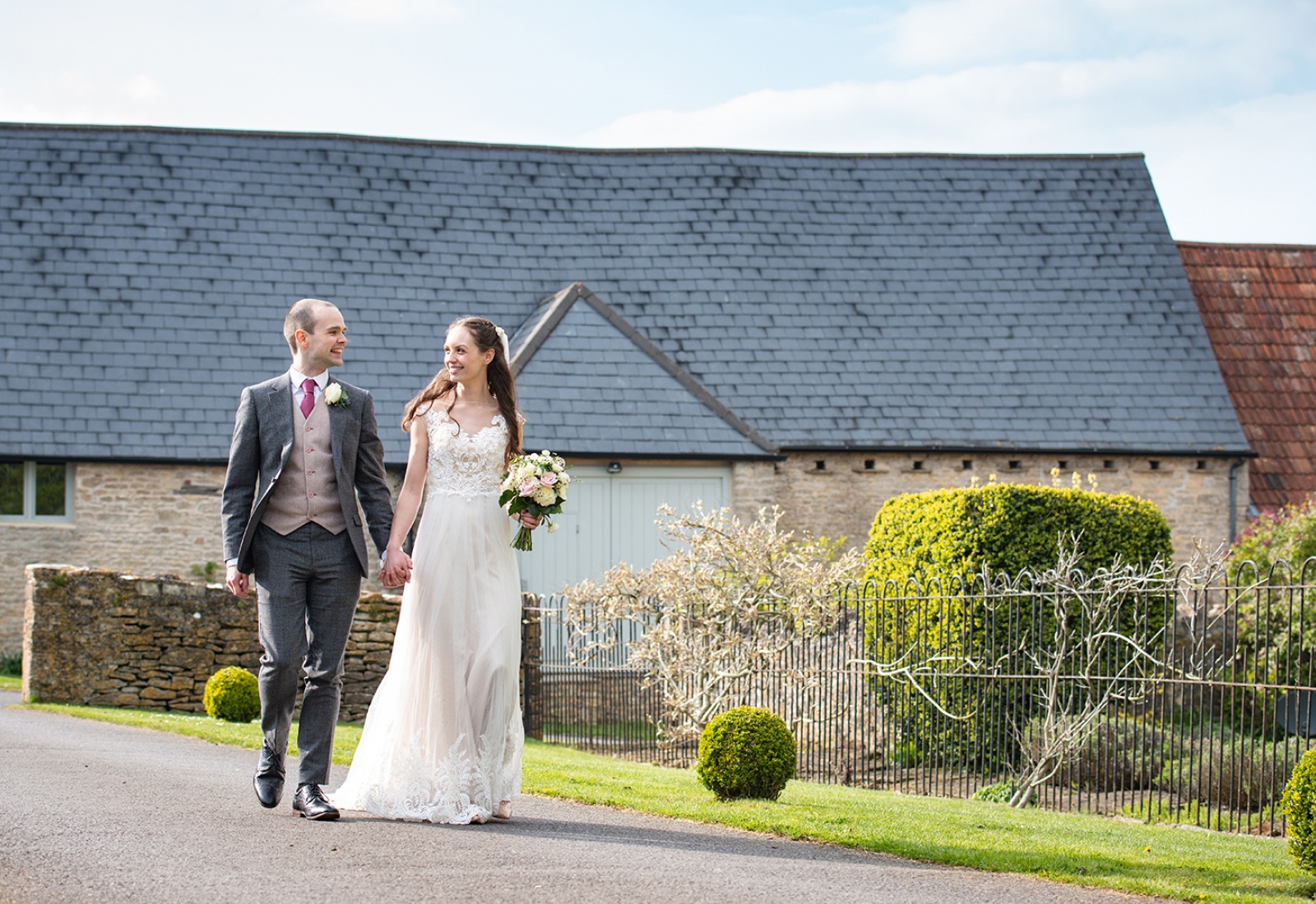 The Whitewed Directory from the professionals blog ten top tips for planning your wedding day wedding photographer village barn venue 